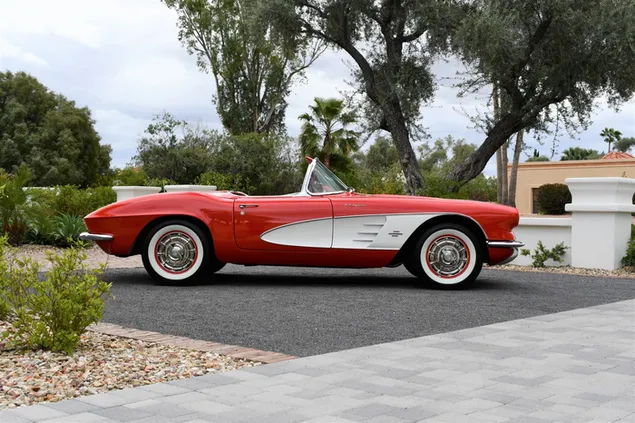 1961 年雪佛兰克尔维特 C1 327ci V8 03 2K 壁纸