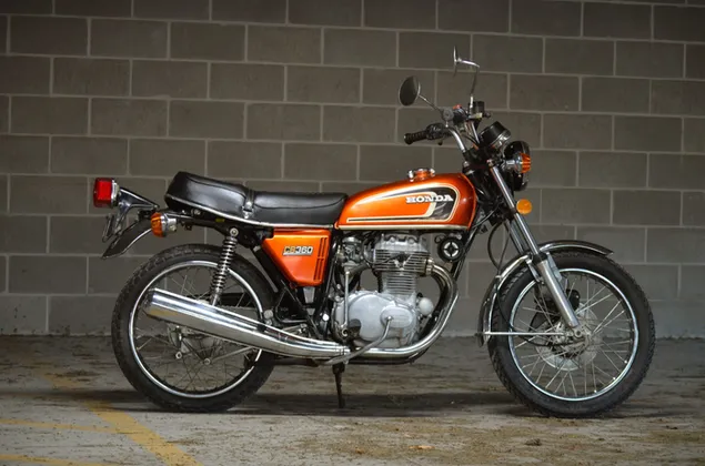 1974 Honda CB360G 02 2K tapet