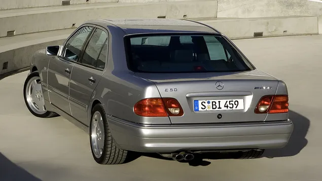 1996 Mercedes-Benz E 50 AMG 03 HD achtergrond