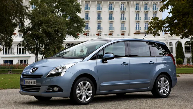 2009 pujo 5008 04 daunrodeu