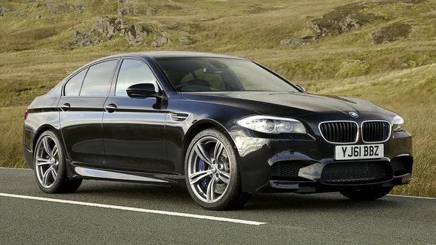 Hình nền 2011 BMW M5 01 HD