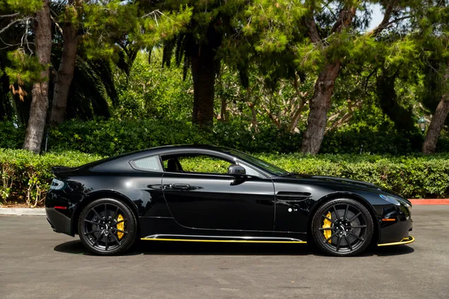 2017 m. Aston Martin 6.0 V12 Vantage S 05 2K ekrano užsklanda