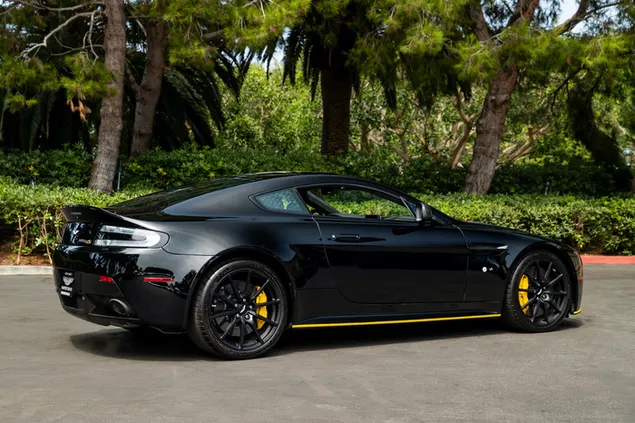 2017 m. Aston Martin 6.0 V12 Vantage S 06 2K ekrano užsklanda