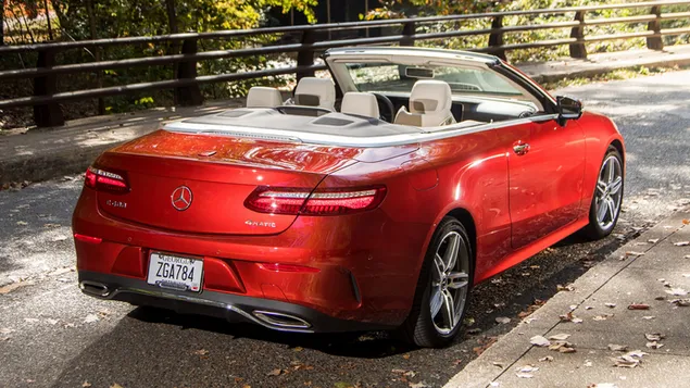 2018 Mercedes-Benz E 400 4Matic Cabriolet AMG Styling 03