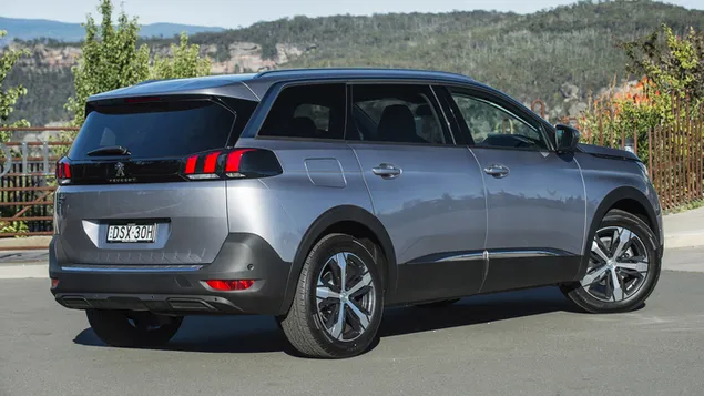 2018 peugeot 5008 01 download