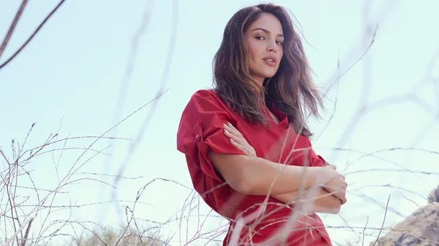 (2021) 'Eiza Gonzalez' 在 Smoda 杂志拍摄 4K 壁纸