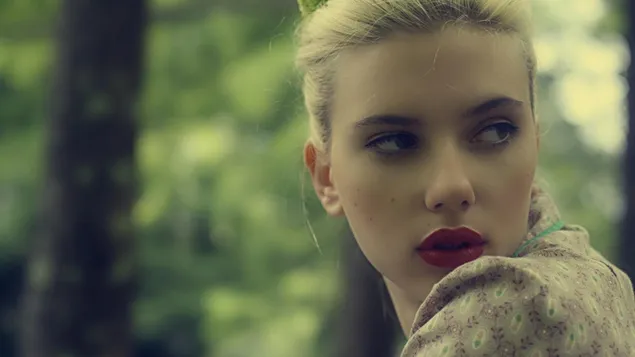 배우 - 스칼렛 요한슨 2K 배경화면