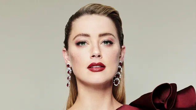 Actrice - Amber Heard