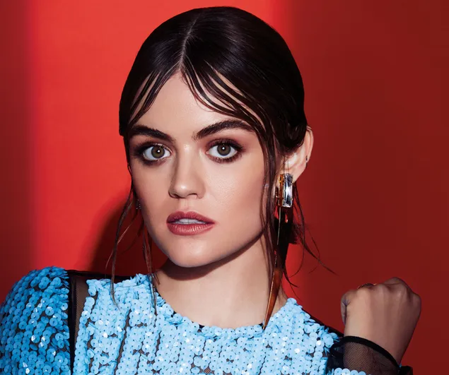 muat turun selebriti yang comel 'lucy hale' | penggambaran venice