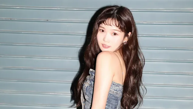 'Oh My Girl'(K팝 밴드)의 'Nonstop' MV 촬영(2020)에서 사랑스러운 효정 4K 배경화면