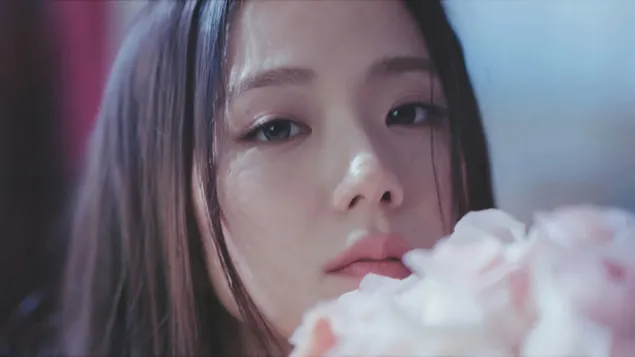 可爱的 'Jisoo' - Flower MV Shoot (Album - Me) 4K 壁纸