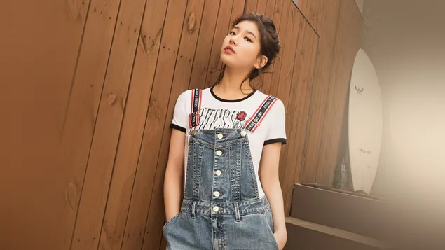 Penyanyi Korea Menggemaskan 'Bae Suzy' 4K wallpaper