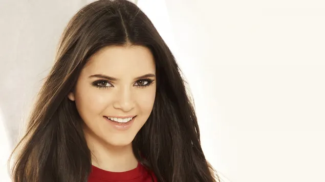 Adorable modelo 'Kendall Jenner' linda sonrisa