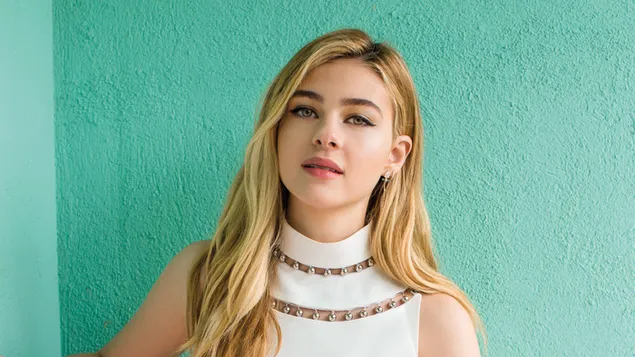 رائعتين "نيكولا بيلتز" | الممثلة الأمريكية 2K خلفية