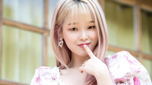 '오마이걸'의 '논스톱' 뮤직비디오 촬영(2020)에서 사랑스러운 승희 [K-Pop Band] 4K 배경화면