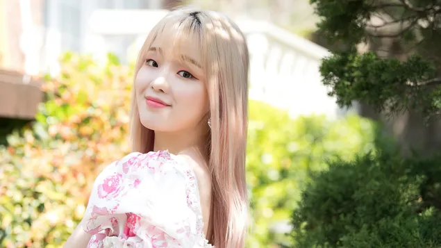 'Oh My Girl'(K-Pop 밴드)의 'Nonstop' MV 촬영 [2020]에서 사랑스러운 승희 4K 배경화면