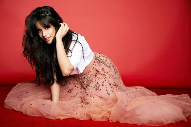 Adorable Singer 'Camila Cabello' 4K wallpaper download