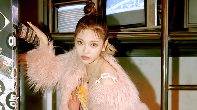 Ningning של Aespa בצילום MV 'Black Mamba' [2020] 4K טפט