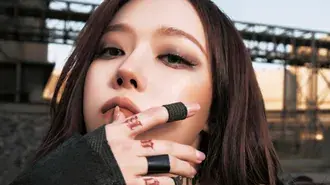 eseupayi gyeoul, 'deoti weokeu' myujigbidio cwalyeong hyeonjang daunrodeu