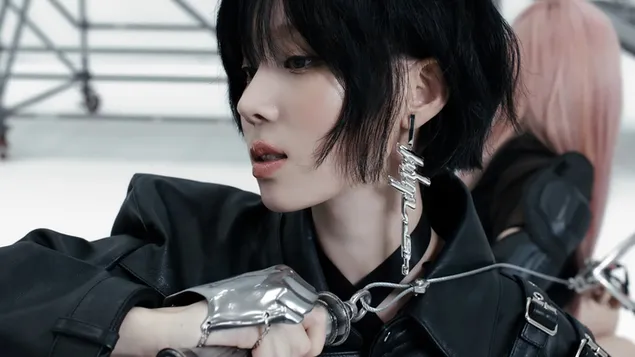 eseupa winteo in 'wipeulraesi' mini aelbeom(unbeatable beat ver.) cwalyeong daunrodeu