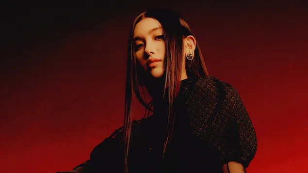 Aisha filmā “First” MV Shoot (2021) no Everglow (K-Pop Band) 4K fona tapete