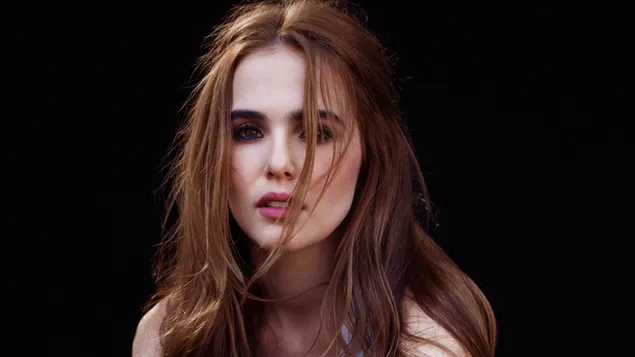 Hình nền Zoey Dutch quyến rũ 4K