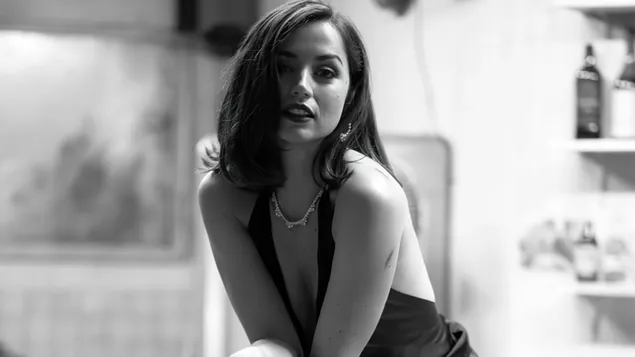 אנה דה ארמאס | אין זמן למות (סרט) Monochrome BG 4K טפט