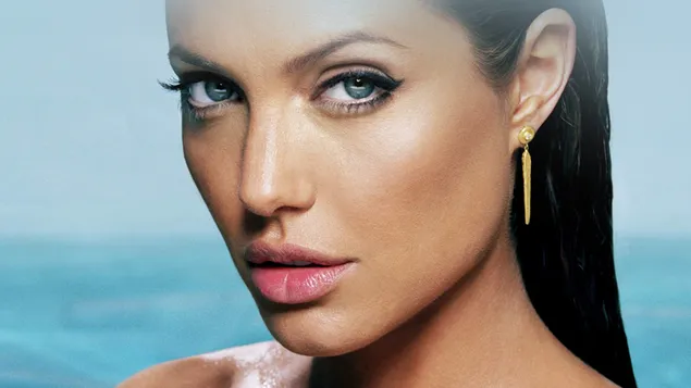 La mirada seductora de Angelina Jolie descargar