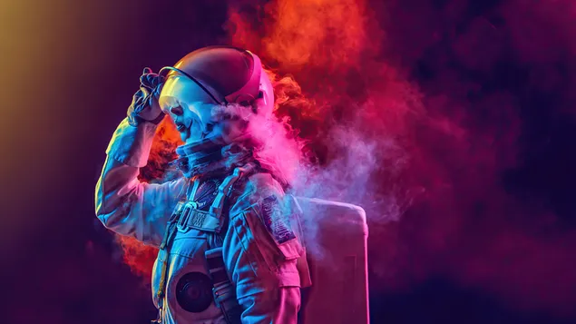Astronaut Smoke download