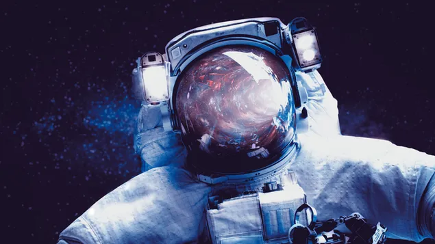 Astronauta reflejado en casco de agujero negro