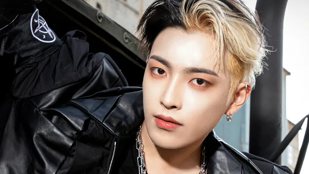 ATEEZ Hong Joong - Pemotretan Album Dunia