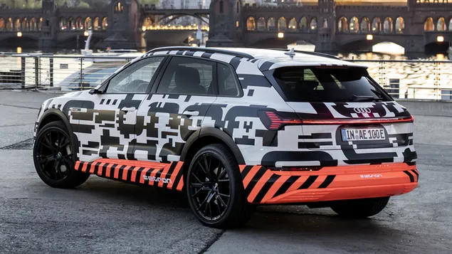 audi e-tron prototype 2018 07 lataa