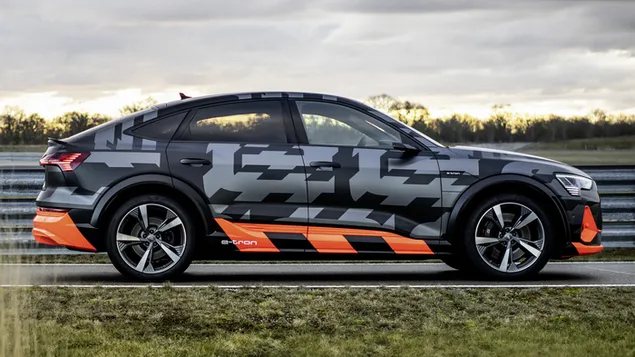 Audi E-Tron S Sportback Prototipe 2020 04 aflaai