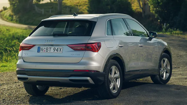 audi q3 35 tfsi 2019 01 stahnout