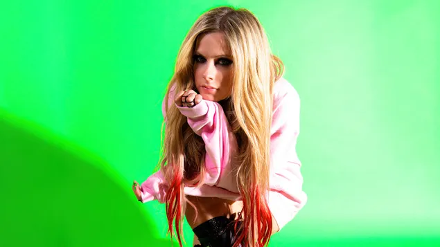 'Avril Lavigne' na snemanju revije Euphoria 4K ozadje