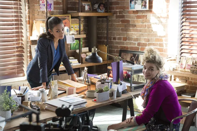 나쁜 엄마, 사무실 시간 4K 배경화면