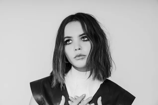 'Bailee Madison' in Jerry Maestras Fotoshooting