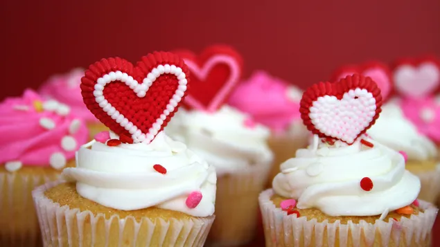 バレンタインデー-カップケーキハートの装飾