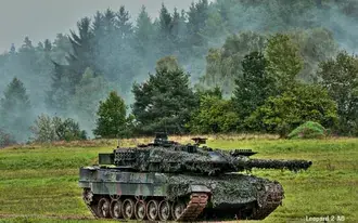 Tapeta Bojový tank - Leopard 2A6 2K
