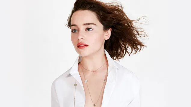 Schöne Schauspielerin - Emilia Clarke 4K Hintergrundbild