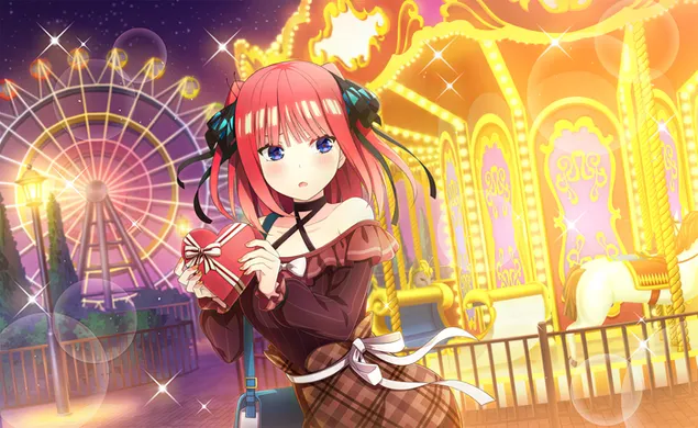 Gadis anime cantik memegang hadiah dalam The Quintessential Quintuplets 2K kertas dinding