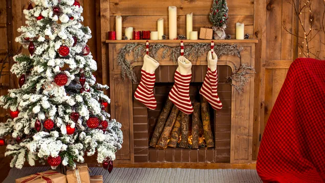 muat turun bilik rumah dihiasi percutian yang indah dengan pokok krismas dengan hadiah di bawahnya