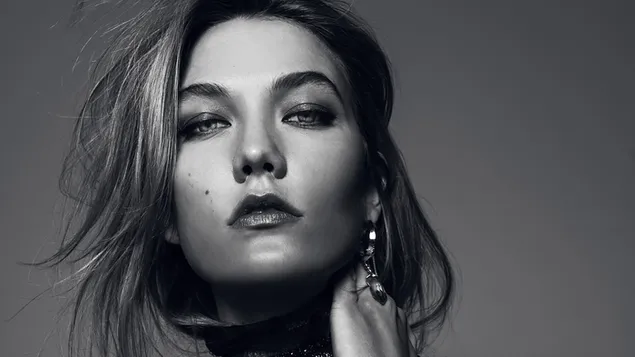 Güzel 'Karlie Kloss' | Amerikan Modeli (Tek Renkli BG) 4K duvar kağıdı