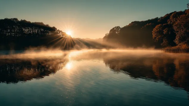 薄雾和晨曦交织的美丽湖景 2K 壁纸