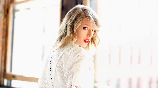 Hermosa modelo - Taylor Swift