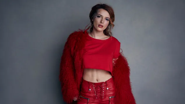 Bella Thorne slays in all red outfit 4K wallpaper