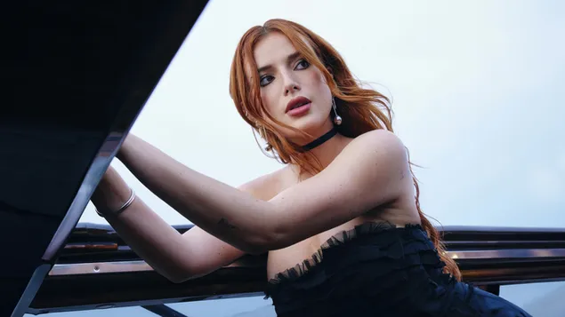 bella thorne | vintage dior shoot lataa