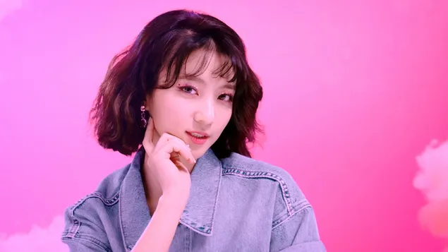 '오마이걸'의 '논스톱' 뮤직비디오 촬영 중인 비니 [2020] [K팝 밴드] 4K 배경화면