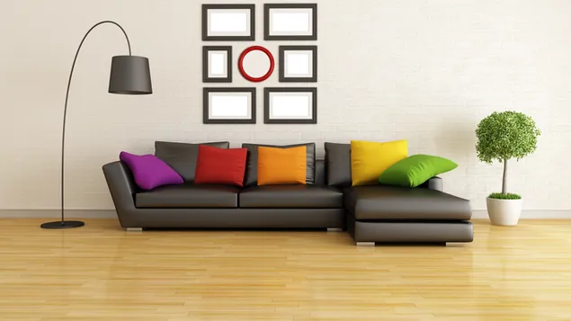 Sofá seccional de cuero negro con cojines coloridos y lámpara de pie descargar