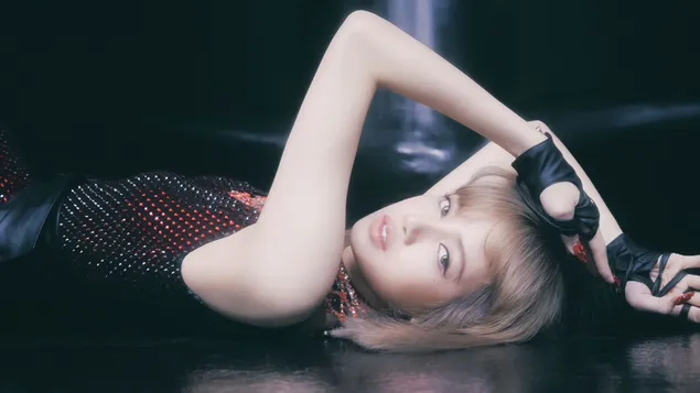 lisa gleoite blackpink i ngrianghrafadoireacht mv 'lalisa' ioslodail